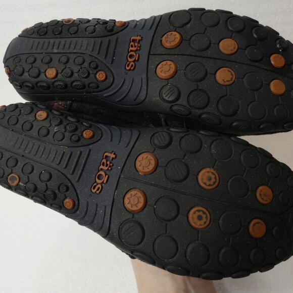 Taos Women's 7 Black Suede Slip On Loafers Arch Support Floral Detail - Picture 8 of 9